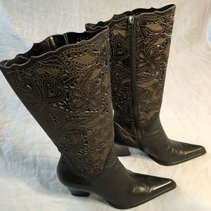 Vero Cuoio Franco Paolucci Black Italian Leather Filigree Cut Out Heeled Boots